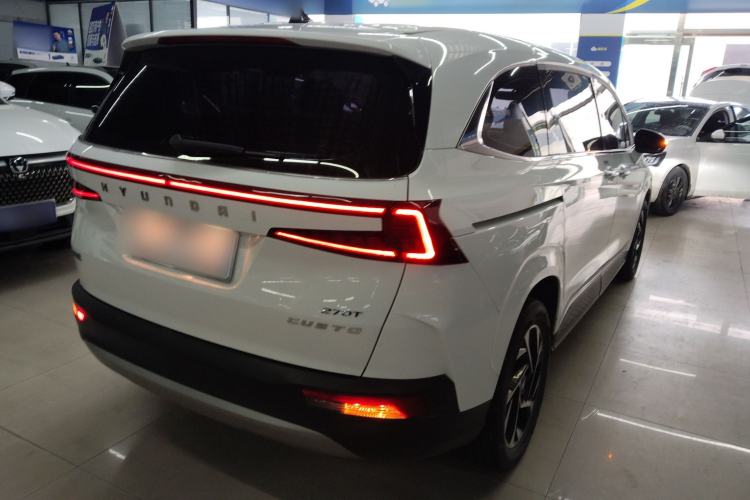 Used Hyundai Custo 2021 270TGDi Prestige LUX Rear Right 45 Deg