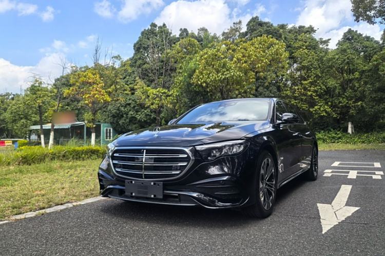 Used Mercedes-Benz E-Class 2024 Facelift E 300 L Fashion Sport Edition
