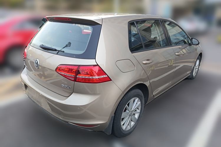 Used Volkswagen Golf 2014 1.6L Automatic Fashion Model Rear Right 45 Deg