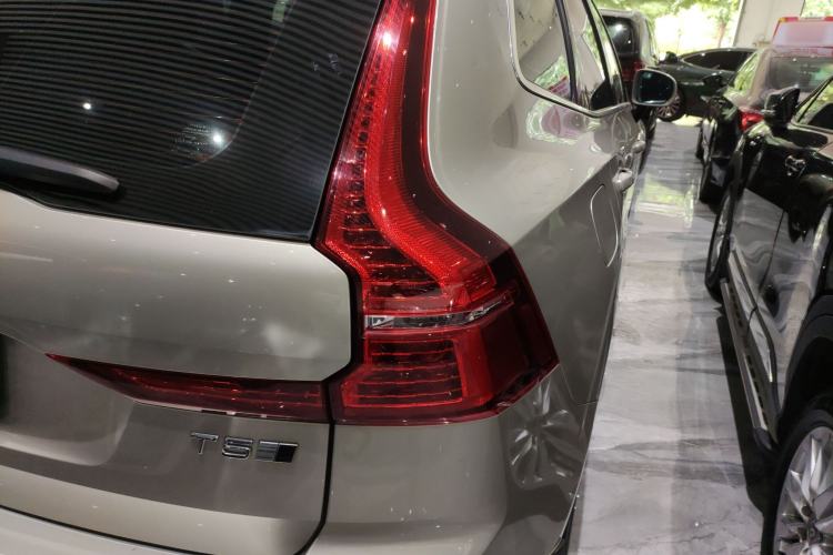 Used Volvo XC60 2020 T5 4x4 Smart Luxury Edition
