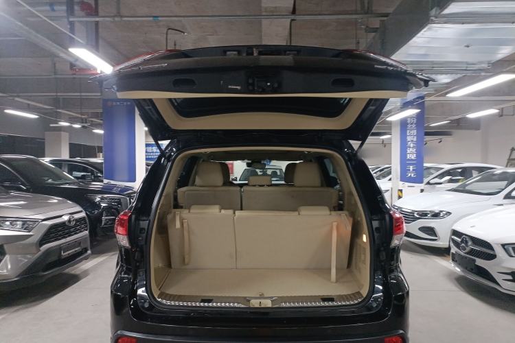 Used Toyota Highlander 2018 2.0T Four-Wheel Drive Luxury Version 7 Seats China VI Standard