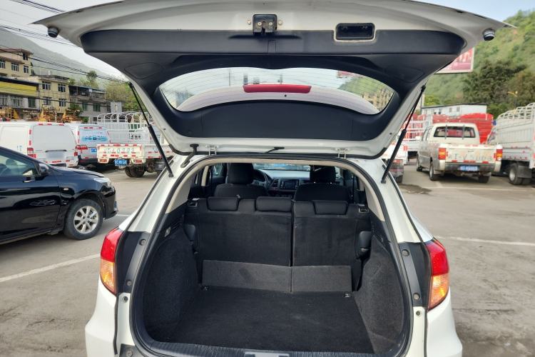 Used Honda Vezel 2017 1.5L CVT 2WD Comfort Model