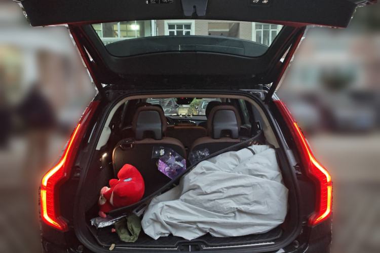 Used Volvo XC90 2019 T6 Zhiyi Edition 7-Seater China VI Standard
