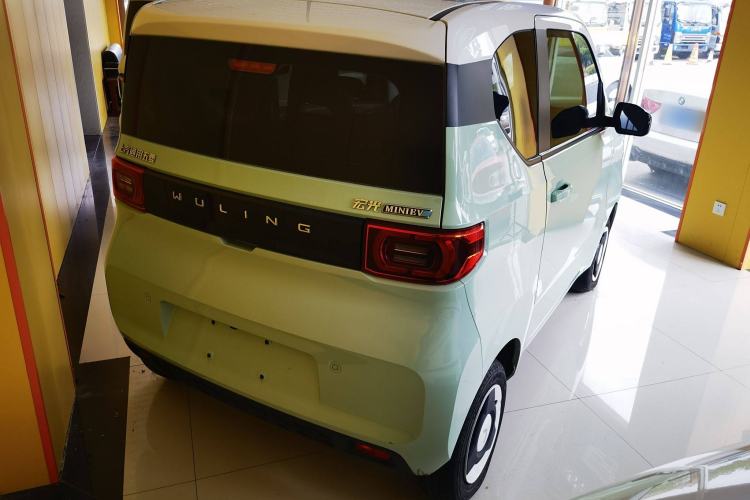 Used Wuling Hongguang MINIEV 2021 Macaron Fashion Model Lithium Iron Phosphate