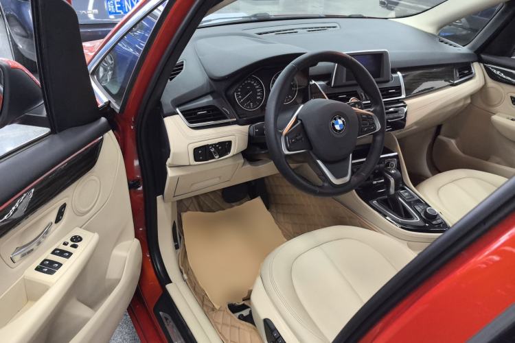 Used BMW 2 Series Active Tourer 2016 218i Sports Design Package Driver Seat