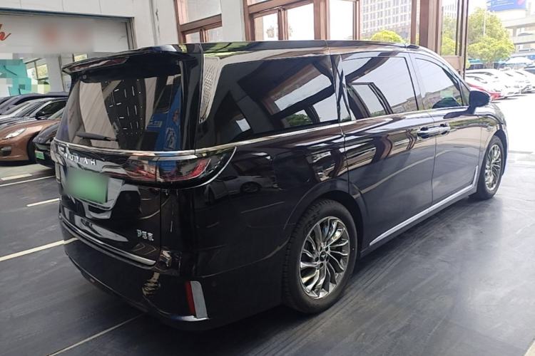 Used VOYAH Dream 2024 PHEV Ultra-Long Range Flagship Edition