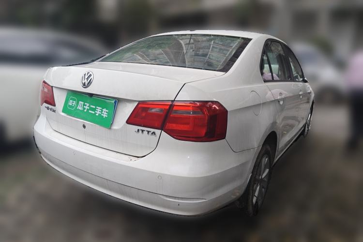 Used Volkswagen Jetta 2015 1.6L Manual Comfort Model