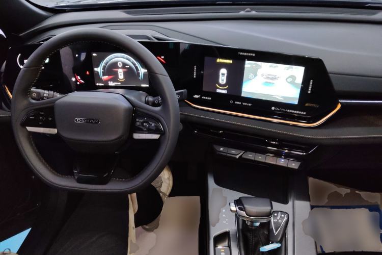 Used Oshan X5 PLUS 2023 Revised 1.5T DCT Pioneer Edition