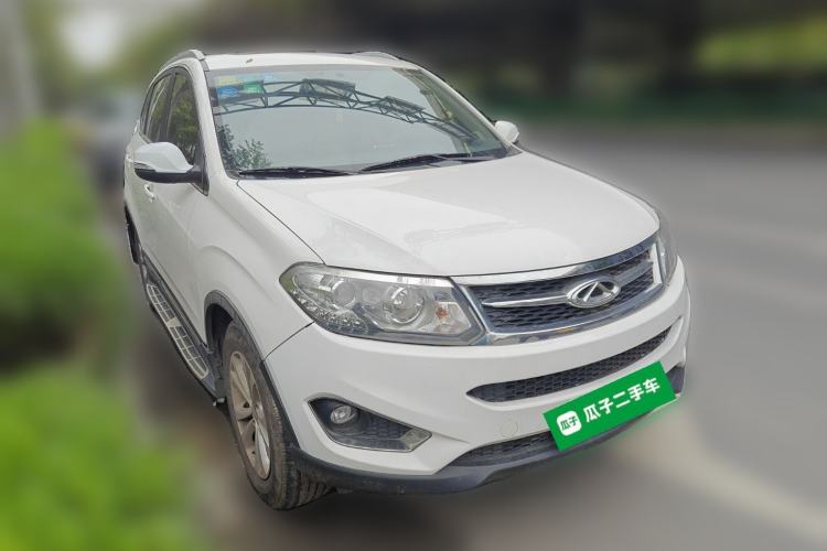 Used Chery Tiggo 5 2014 2.0L CVT Family Deluxe Edition Front Right 45 Deg