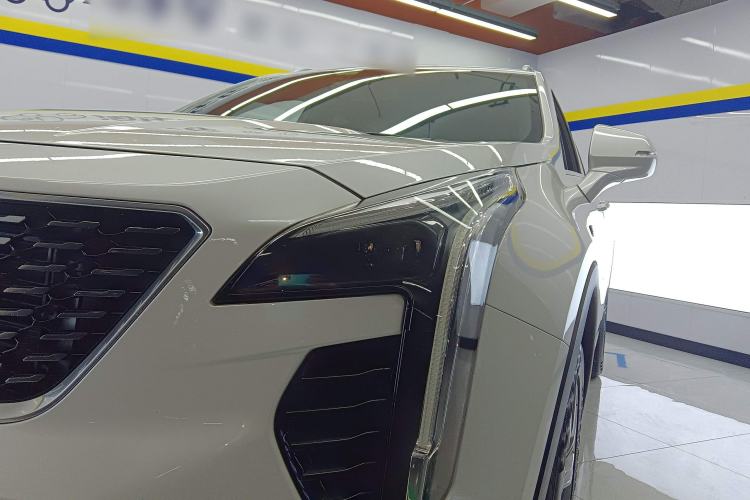 Used Cadillac XT4 2021 28T Two-Wheel Drive Luxury Version