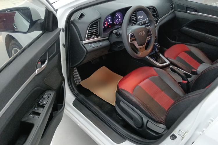 Used Hyundai Elantra (6th Generation / Lingdong) 2016 1.6L Automatic ZhiXuan – Elite Version