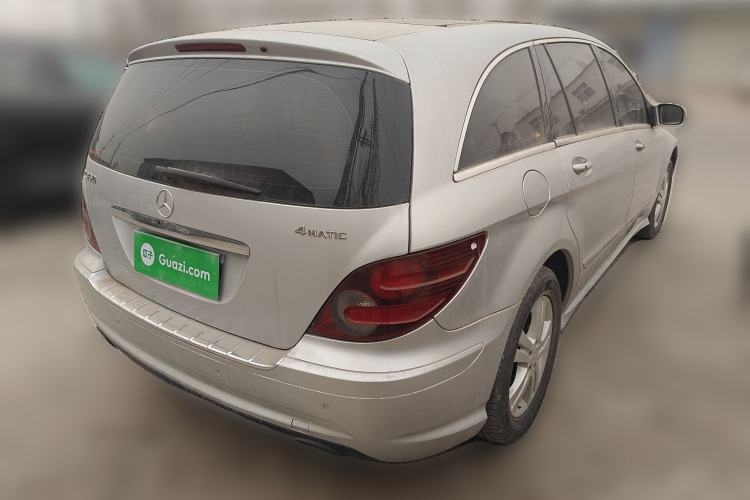 Used Mercedes-Benz R-Class 2010 R 350 L 4MATIC Grand Edition