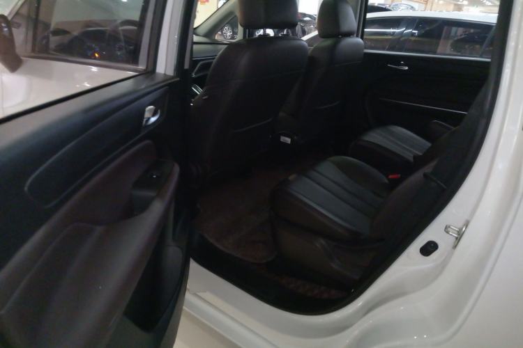 Used GAC Trumpchi M6 2019 270T DCT Luxury Edition (6-seater) China VI Left Rear Seat