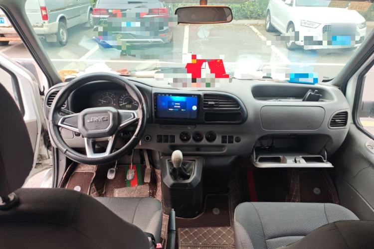 Used JMC Transit 2019 2.8T Commercial Version Long Wheelbase Mid-Roof 6-Seater Rear Single Tire China VI Emission Standard – JX493
