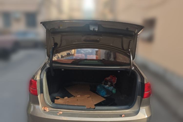 Used Volkswagen Sagitar 2015 230TSI Automatic Comfort Version Trunk