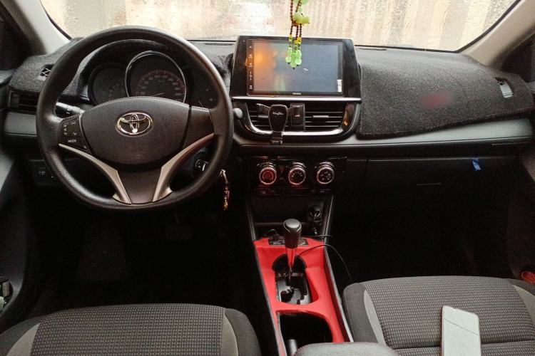 Used Toyota Vios 2021 1.5L CVT Innovation Edition Center Console