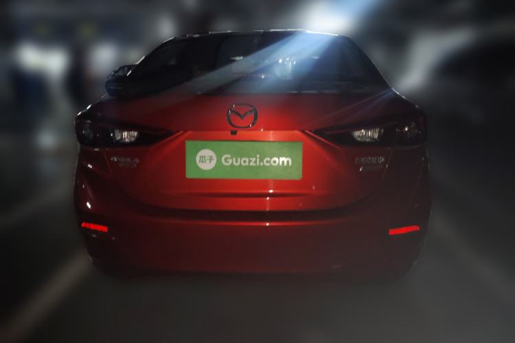 Used Mazda 3 Axela 2017 Sedan 1.5L Automatic Luxury Model China VI Standard
