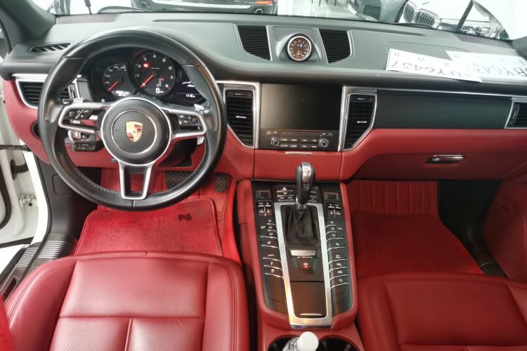 Used Porsche Macan 2017 Macan 2.0T
