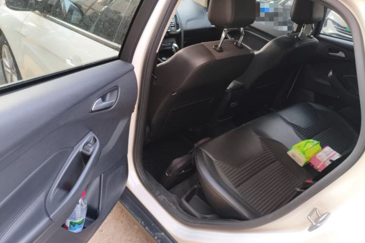 Used Ford Focus 2018 Hatchback Classic 1.6L Automatic Trendy SmartDrive Edition Left Rear Seat