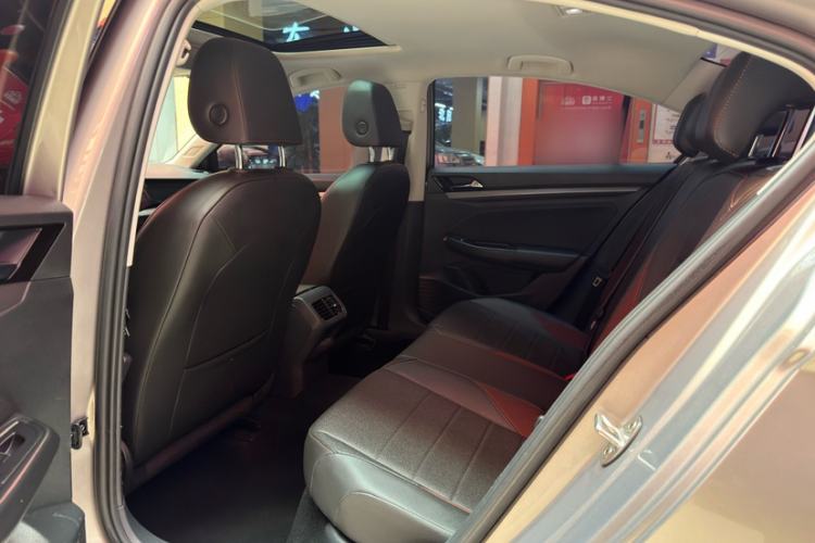 Used Volkswagen Bora 2021 1.5L Automatic Comfort Smart Connect Edition Interior 1