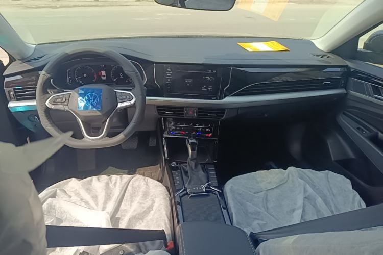 Used Volkswagen Passat 2026 Model, Outstanding 380TSI Longteng Edition
