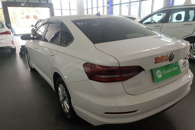 Used Volkswagen Lavida 2021 1.5L Automatic Fashion Edition Exterior 2