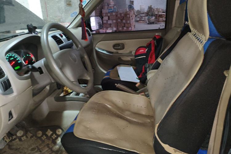 Used JMC Baodian 2015 2.8T New Value-Added Diesel Two-Wheel Drive Comfort Edition JX493ZLQ4F
