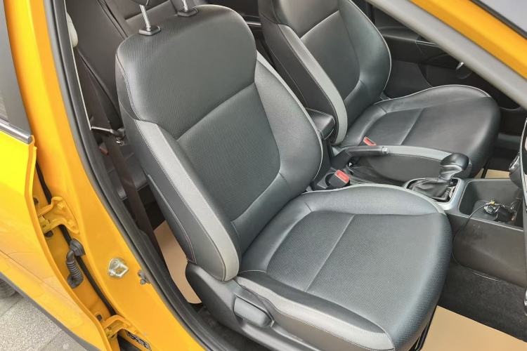 Used Kia kx1 Stonic 2019 1.4L Automatic Sport Edition China VI
