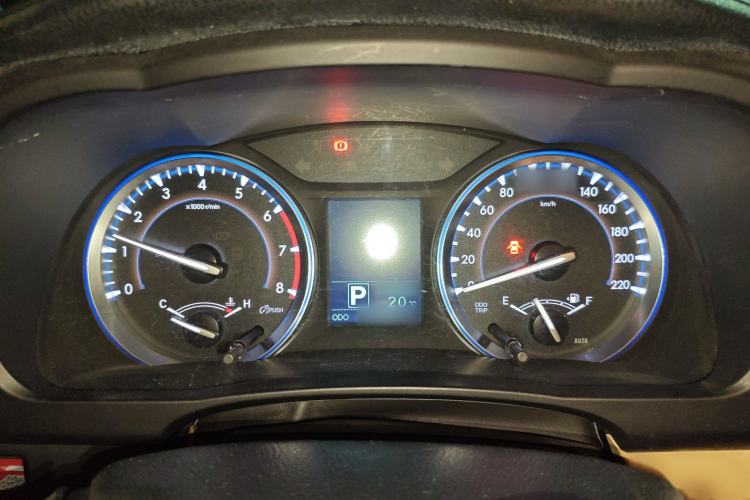 Used Toyota Highlander 2015 2.0T Four-Wheel Drive Luxury Edition 7-Seater Instrument Cluster