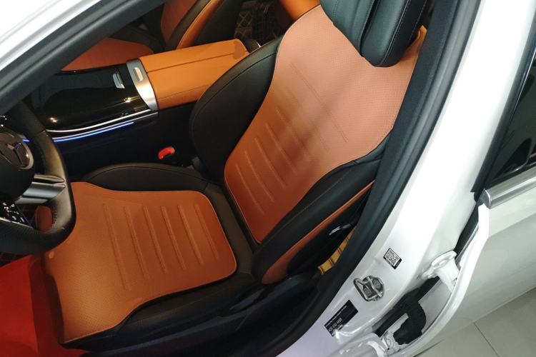 Used Mercedes-Benz C-Class 2023 Restyled C 260 L Sport Edition Left Front Seat