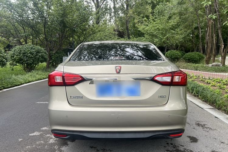 Used Roewe 360 2016 1.5L Manual Smart Screen Version

