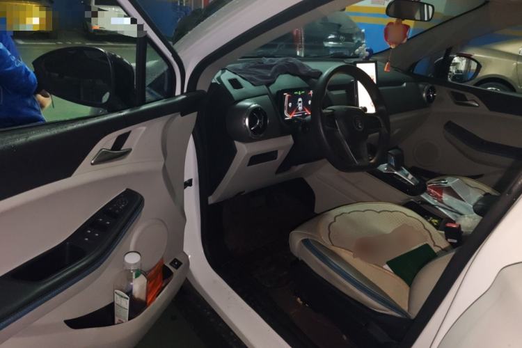 Used BYD Yuan Pro 2023 401KM Luxury Version Driver Seat