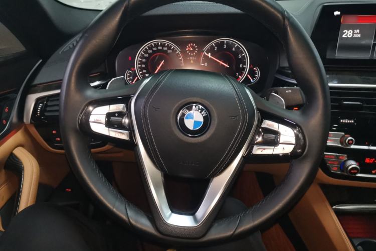 Used BMW 5 Series 2018 Restyled 530Li Leading Edition M Sport Package
