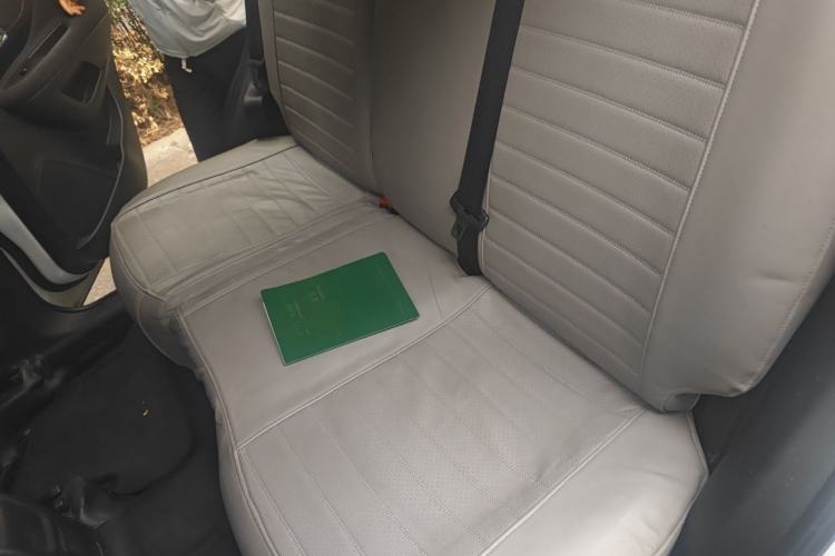 Used Buick Encore 2015 1.4T Automatic Two-Wheel Drive Urban Elite Version
