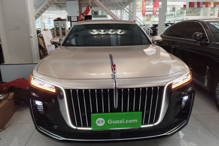 Used Hongqi H9 2023 2.0T Smart Connect Flagship Edition Front
