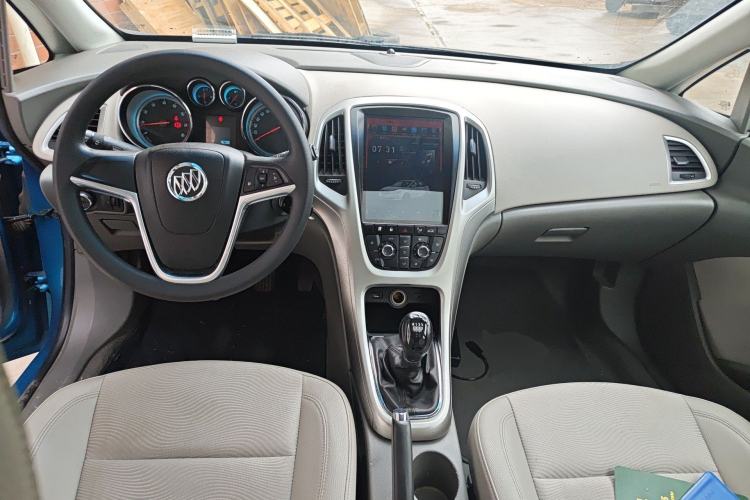 Used Buick GT 2013 XT 1.6L Manual Entry-Level Model