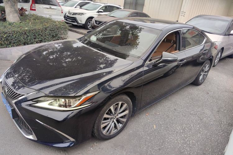 Used Lexus ES 2018 200 Excellence Edition China V Standard