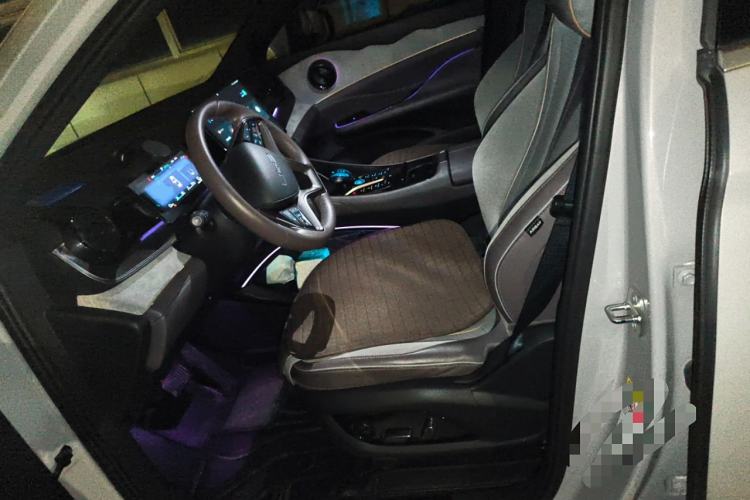 Used BYD Frigate 07 2023 DM-i 100KM Prestige Model
