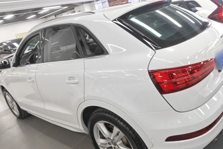 Used Audi Q3 2017 30 TFSI Fashion Model