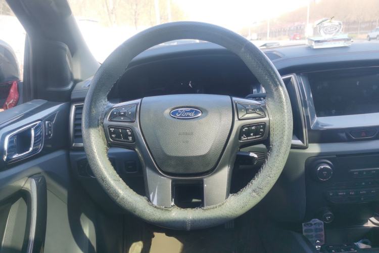 Used Ford Everest 2017 2.0T Gasoline Automatic 4x4 Flagship Edition 7 Seats