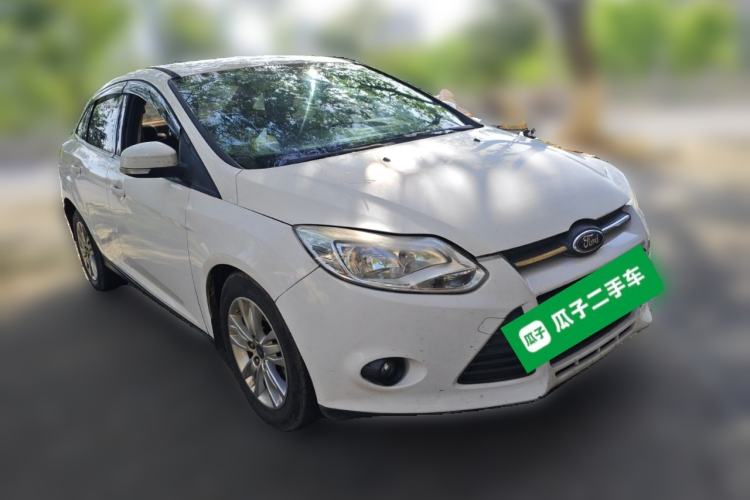 Used Ford Focus 2012 Sedan 1.6L Manual Comfort Model
