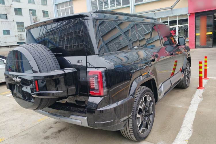 Used Formula Leopard 8 2025 Smart & Bold Luxury Version 7 Seats