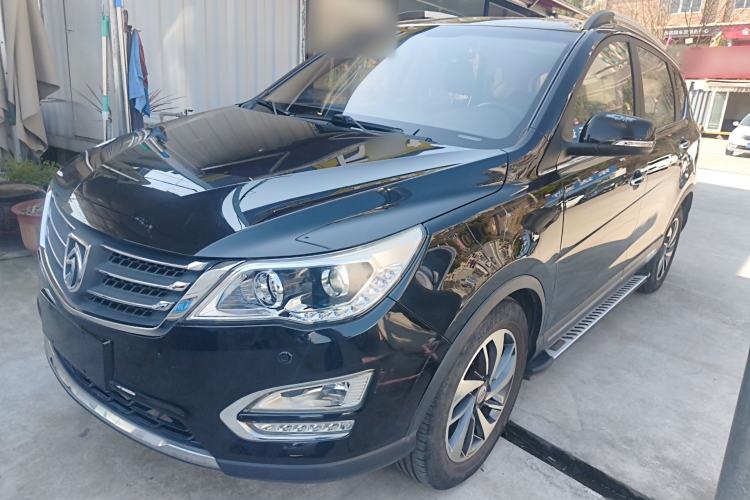 Used Baojun 560 2015 1.8L manual luxury version