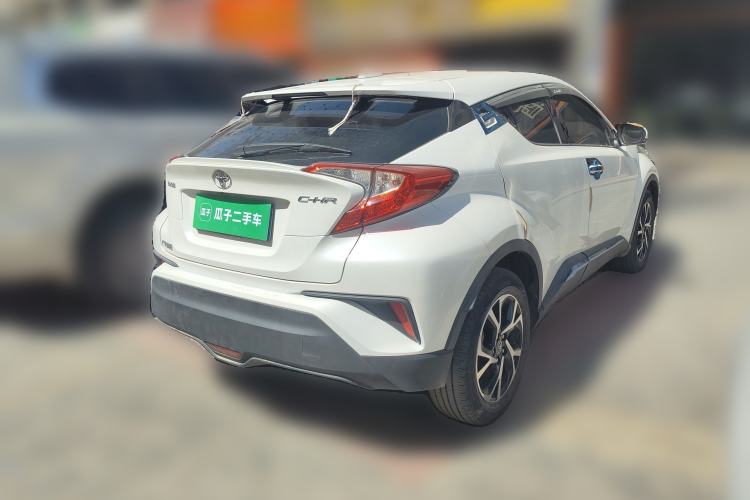 Used Toyota C-HR 2020 2.0L Leading Edition Rear Right 45 Deg