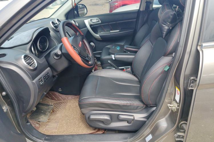 Used Haval H6 2013 Upgraded Model 1.5T Manual Two-Wheel Drive Elite Version