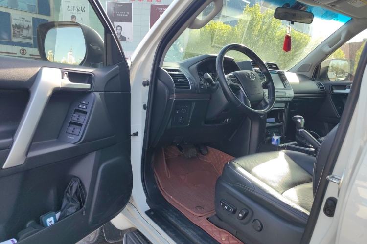 Used Toyota Prado 2018 3.5L Automatic TX-L with Rear-Mounted Spare Tire Driver Seat