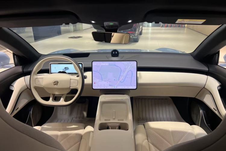 Used Nio ET5T 2025 75 kWh Touring
