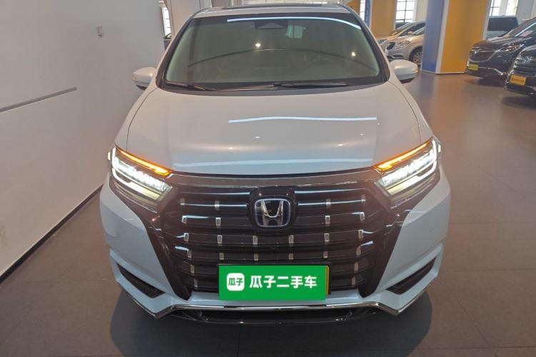 Used Honda Elysion 2024 2.0L eHEV Ultimate Edition
