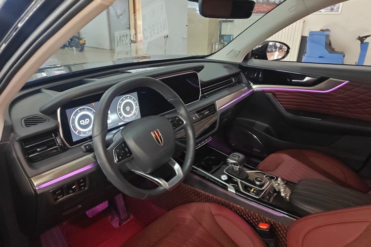 Used Hongqi HS5 2022 Facelifted Version 2.0T Smart Connect Flagship All-Wheel-Drive Edition Interior 2