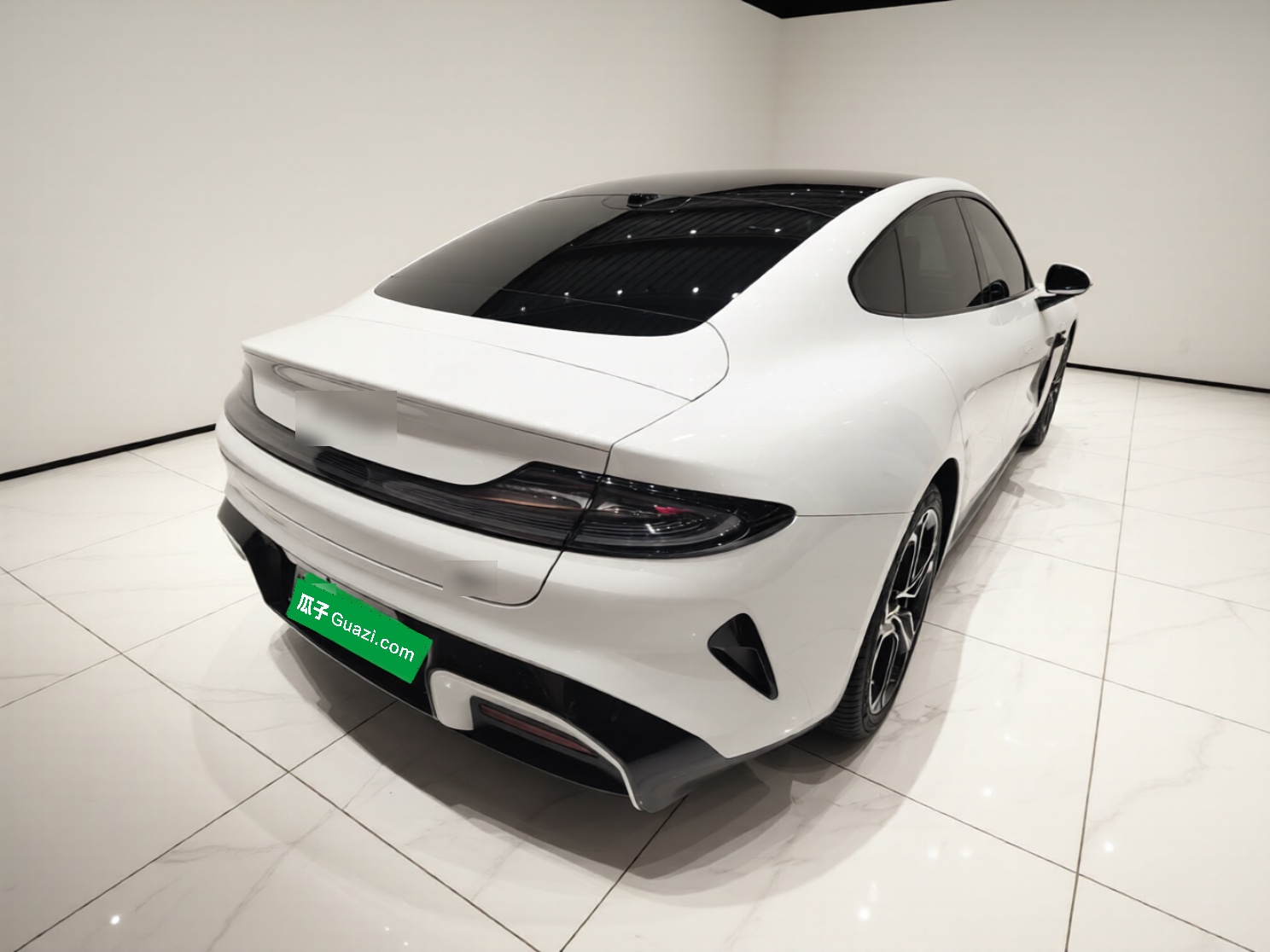 Xiaomi Auto SU7 2024 Rear-Drive Ultra-Long Range Advanced Pro-Level Intelligent Driving Version — снимка 6